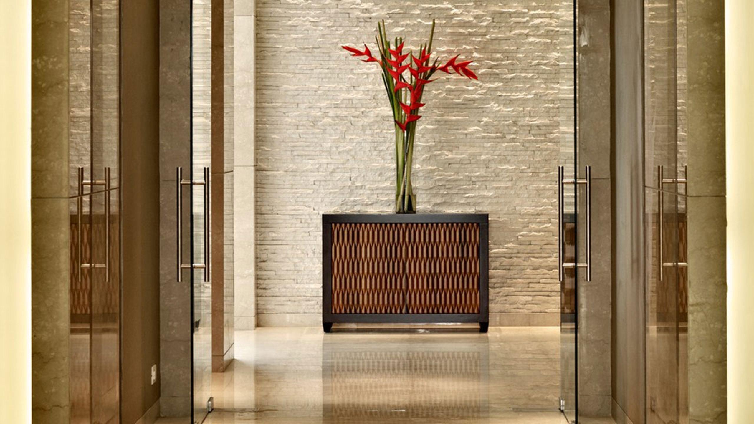Hyatt Regency & Residences Hotel